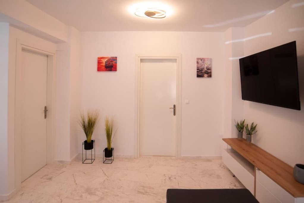Oniro Home Ierápetra Екстериор снимка